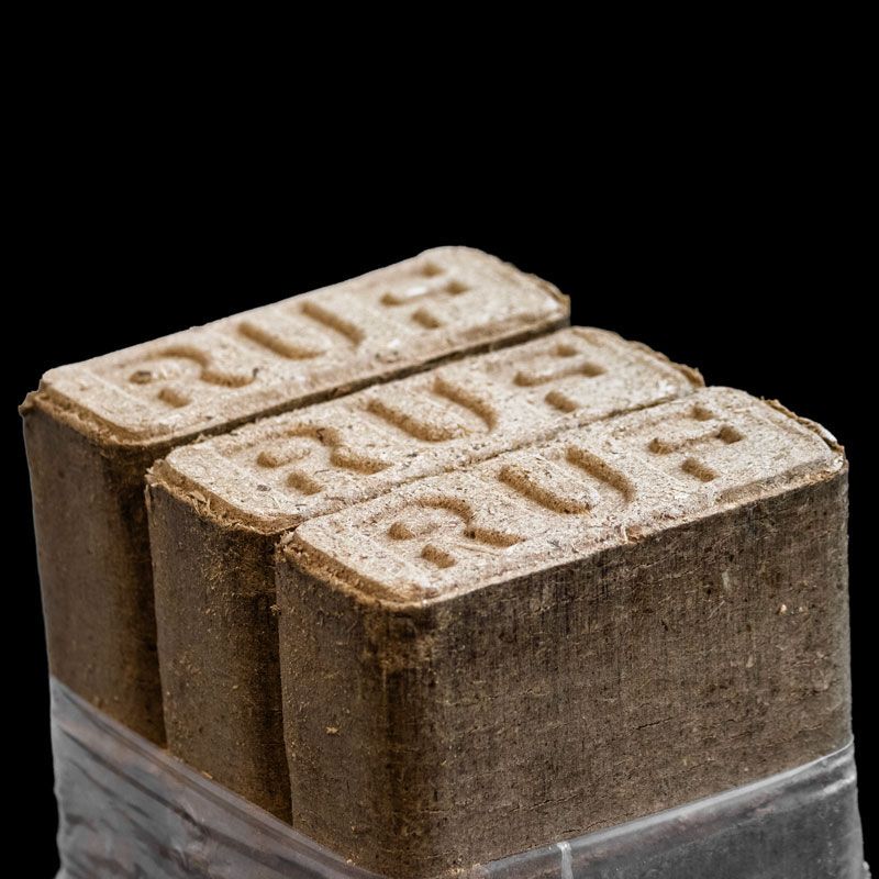 RUF briketten 15 pakken x 10kg (150kg), foto 2 van 4